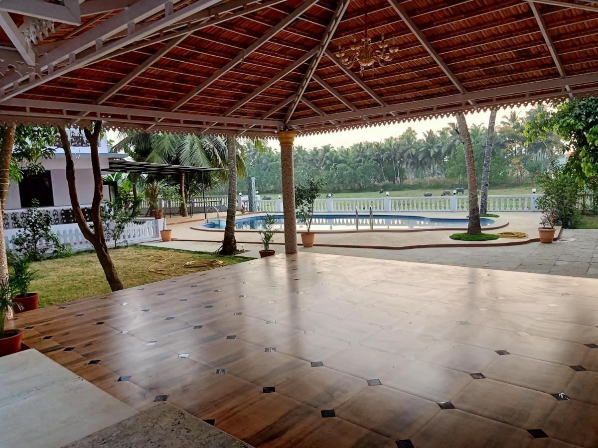 Rendezvous Place- Luxurious Varca